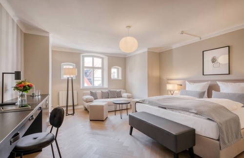 Rothenburg Old Town Hotel | Hotel Eisenhut