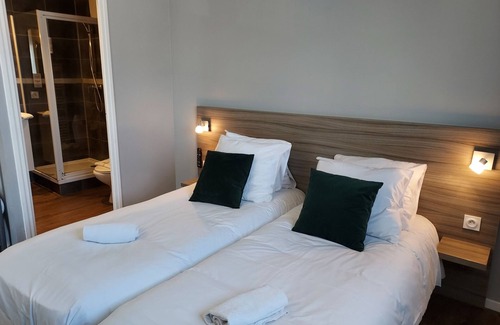 Port-en-Bessin-Huppain Hotel | Hotel Eisenhower