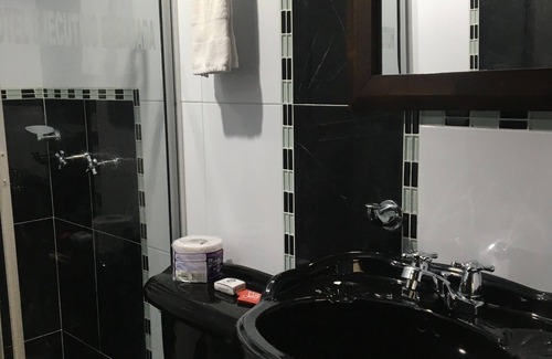 Quinta Paredes Hotel | Hotel Ejecutivo Embajada