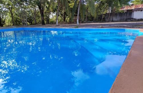 Canas Dulces Bed & Breakfast | Hotel El Cocobolo Food&Rest Room 2 B&B WiFi AC Pkg Free Swimmingpool