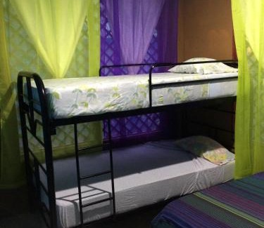 Tortuguero Hotel | Hotel El Icaco Tortuguero
