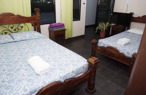 Agonia Bed & Breakfast | Hotel el Tucan Alajuela