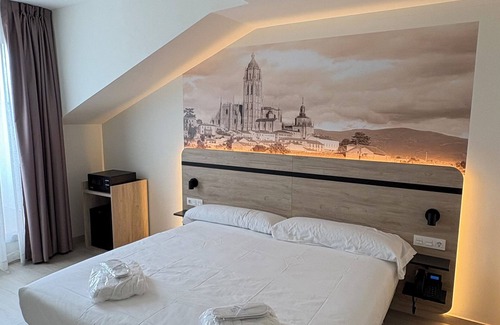 Segovia Old Town Hotel | Hotel ELE Acueducto