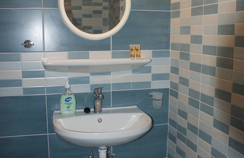 Paros Hotel | Hotel Eleftheria