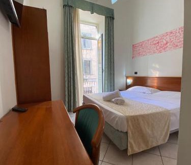 Naples City Centre Hotel | Hotel Eliseo Napoli