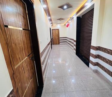 Mathura Hotel | Hotel Elite Club