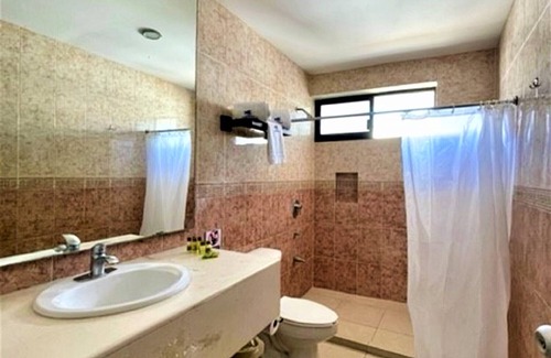 Centro Hotel | Hotel Embajadores