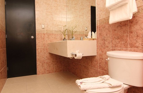Centro Hotel | Hotel Embajadores