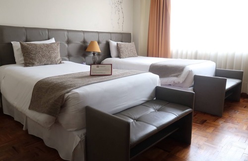 La Mariscal Hotel | Hotel Embassy