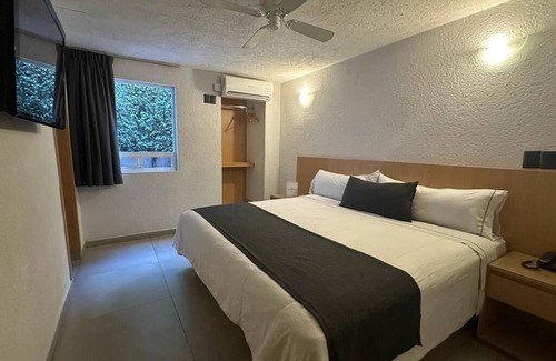Guadalajara Hotel | Hotel Emperador Centro Guadalajara y Remodelado