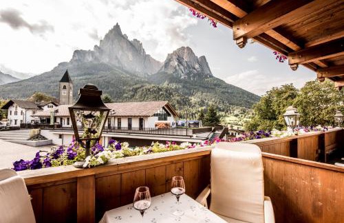 Siusi Hotel | Hotel Enzian Genziana