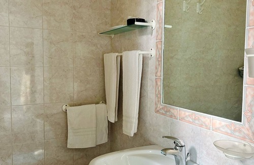 Marina Centro Bed & Breakfast | Hotel Erika