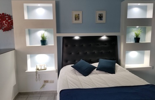 San Geronimo House | Hotel Esmeralda Guest House