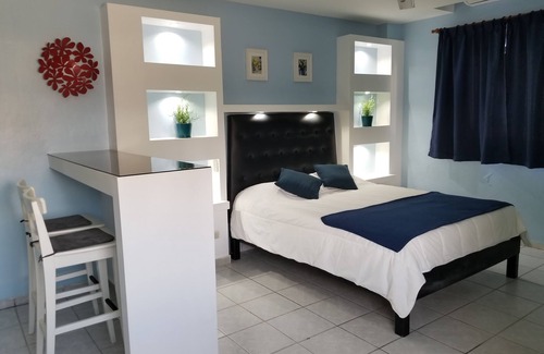 San Geronimo House | Hotel Esmeralda Guest House