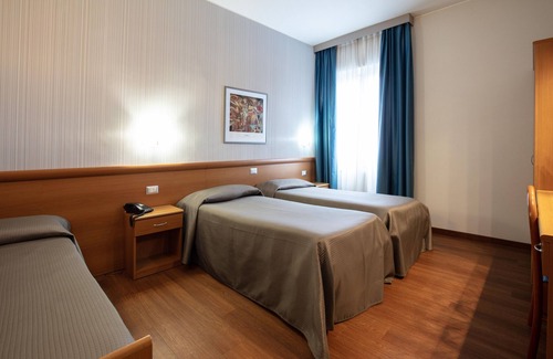 Rho Hotel | Hotel Esperia