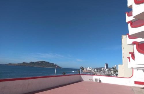 Mazatlan Hotel | Hotel Essen's