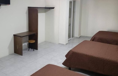 Leon Hotel | Hotel Estadía
