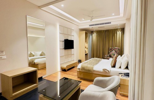 Amritsar Hotel | HOTEL EUPHORIA GREEN