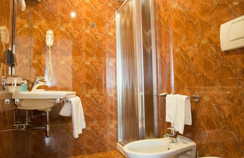 Roges Hotel | Hotel Europa
