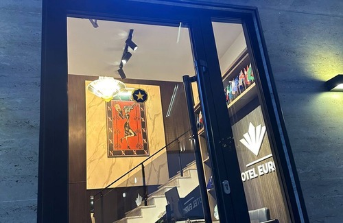 Pristina Apartment | Hotel Europa Prishtine