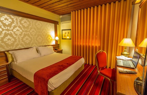 Seia Hotel | Hotel Eurosol Seia Camelo