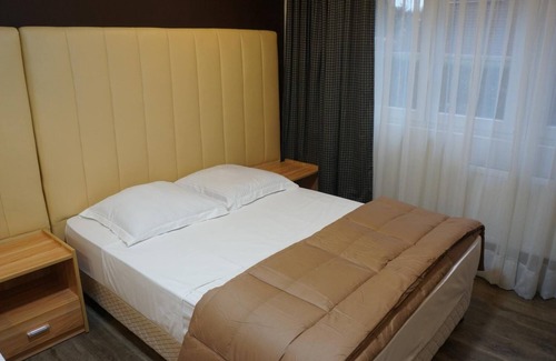 Evere Hotel | Hotel Evergreen