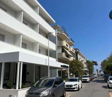 Riccione Hotel | Hotel Exclusive in pieno centro - Nuova gestione 2025