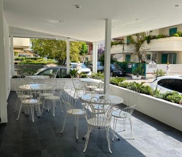 Riccione Hotel | Hotel Exclusive in pieno centro - Nuova gestione 2025