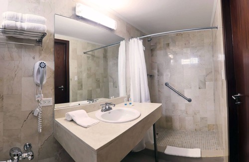 Calidonia Hotel | Hotel Faranda Express Soloy & Casino