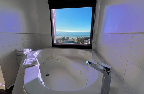 Rosarito Hotel | Hotel Festival Plaza Playas Rosarito