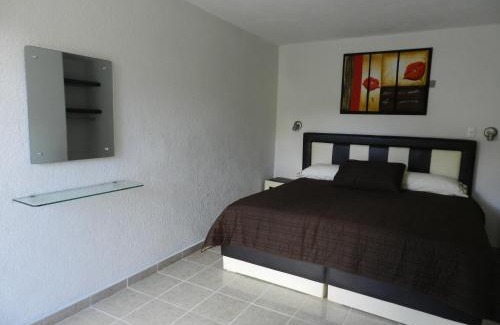Cerro Colorado Hotel | Hotel Finca los Girasoles