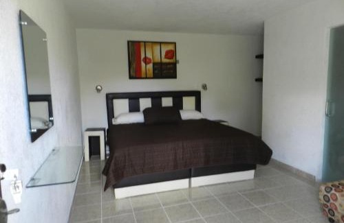 Cerro Colorado Hotel | Hotel Finca los Girasoles
