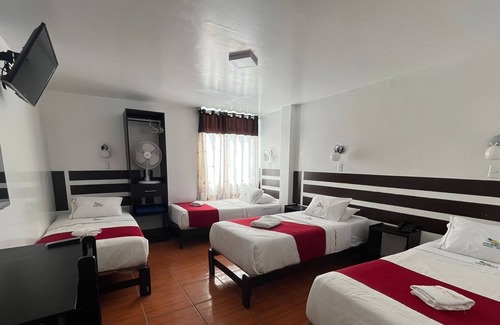 Pisco Hotel | HOTEL FIORELLA PARACAS
