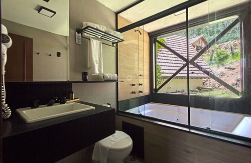 Vale das Colinas Hotel | Hotel Fioreze Chalés
