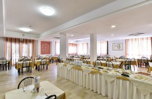 Cagnona Hotel | Hotel Fiorita