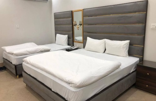 Lahore Hotel | Hotel Five Season Lahore