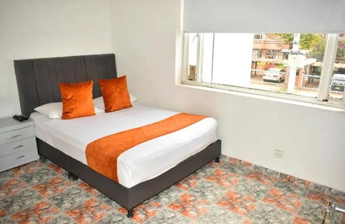 Suba Bed & Breakfast | Hotel Flamante Bulevar- Double room with private bathroom 4