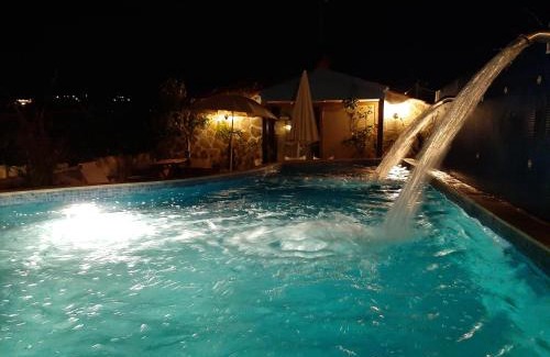 Pefkochori Apartment | Hotel Flesvos