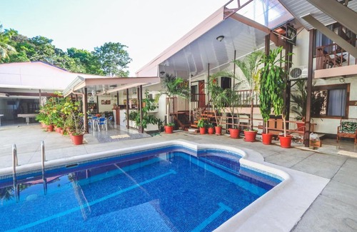 Manuel Antonio Hotel | Hotel Flor Blanca