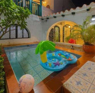 El Rodadero House | Hotel Galería Casa Paula Acosta