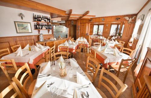 Valdisotto Hotel | Hotel Gallo Cedrone