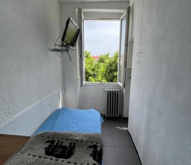1st Arrondissement Hotel | Hotel Gambetta
