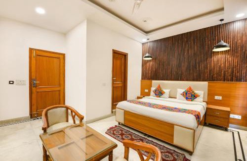 Noida Hotel | Hotel Ganeshwaram 45