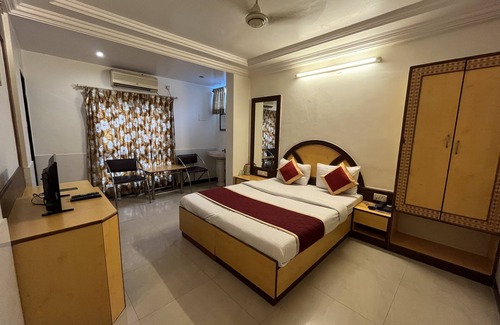 Koramangala Hotel | Hotel Gangasagar