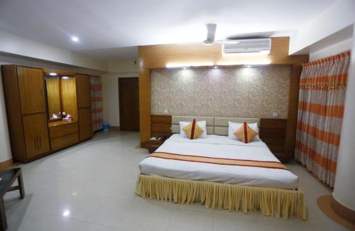 Sylhet Hotel | Hotel Garden in