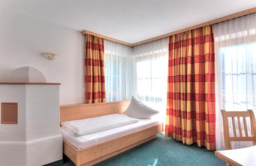 Sankt Anton am Arlberg Hotel | Hotel Garni Europa