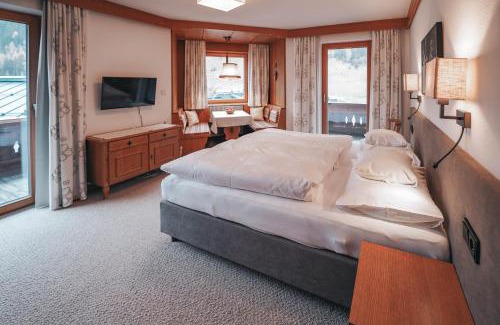 Sankt Anton am Arlberg House | Hotel Garni Almjur
