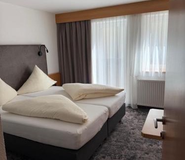 Soelden Bed & Breakfast | Hotel Garni Ehrenreich