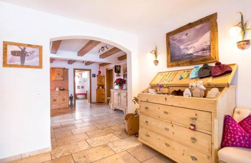 Lech am Arlberg Apartment | Hotel Garni Lavendel