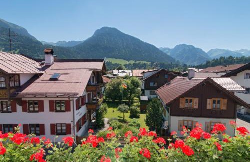 Oberstdorf Bed & Breakfast | Hotel Garni Regina